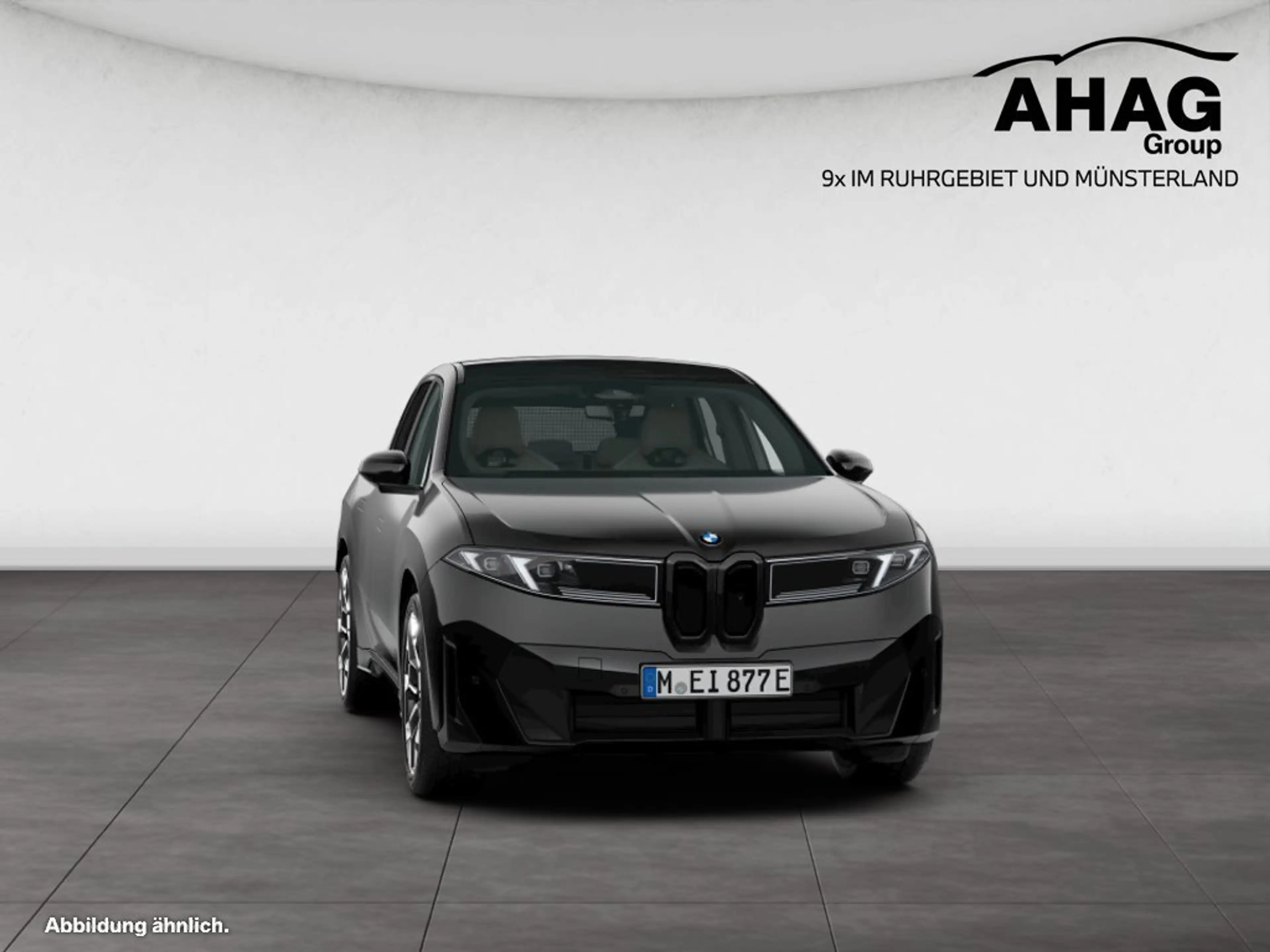 BMW iX3 50 xDrive — photo 10