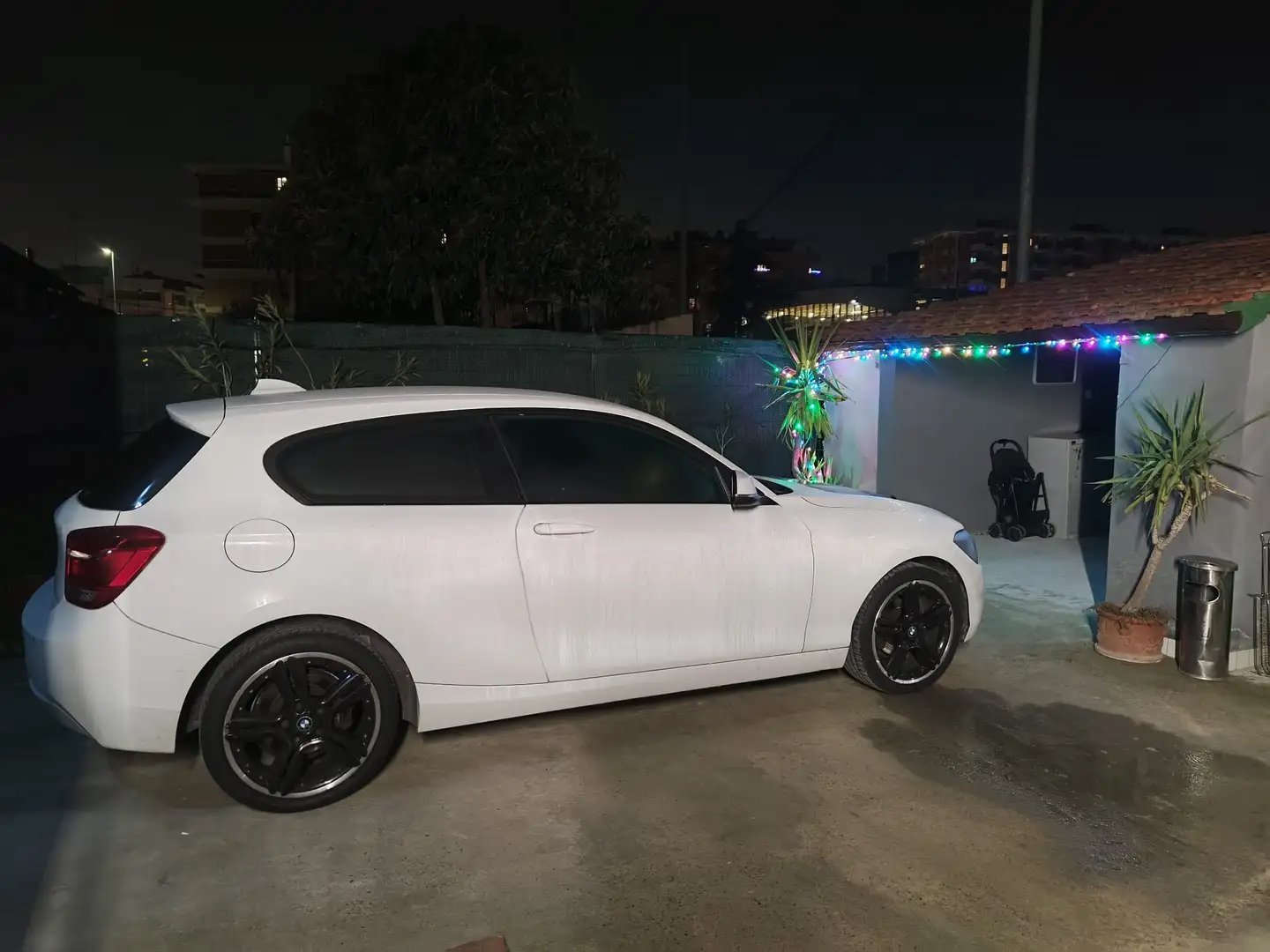 BMW 114 114i 3p Sport - 1