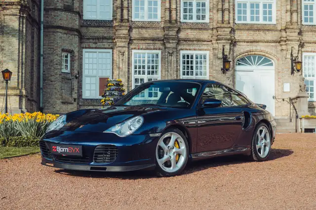 Porsche 996 Turbo X50 | 46.000km | 6-Speed | TOP