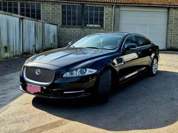 XJ 2.0i