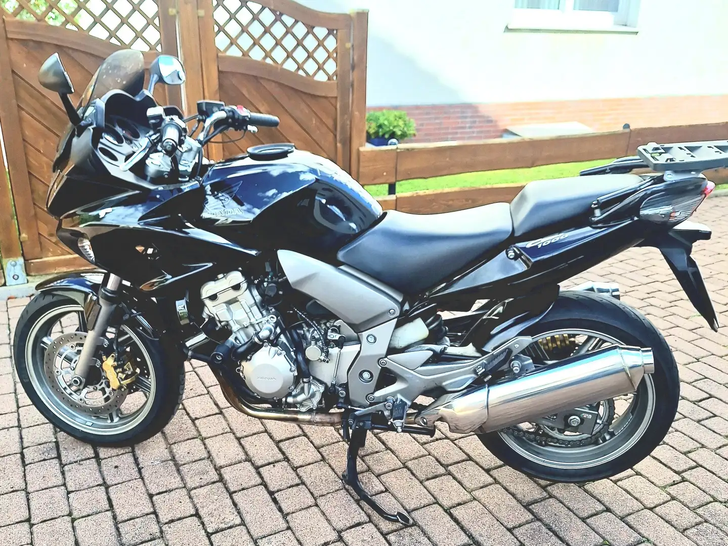 Honda CBF 1000 Černá - 1