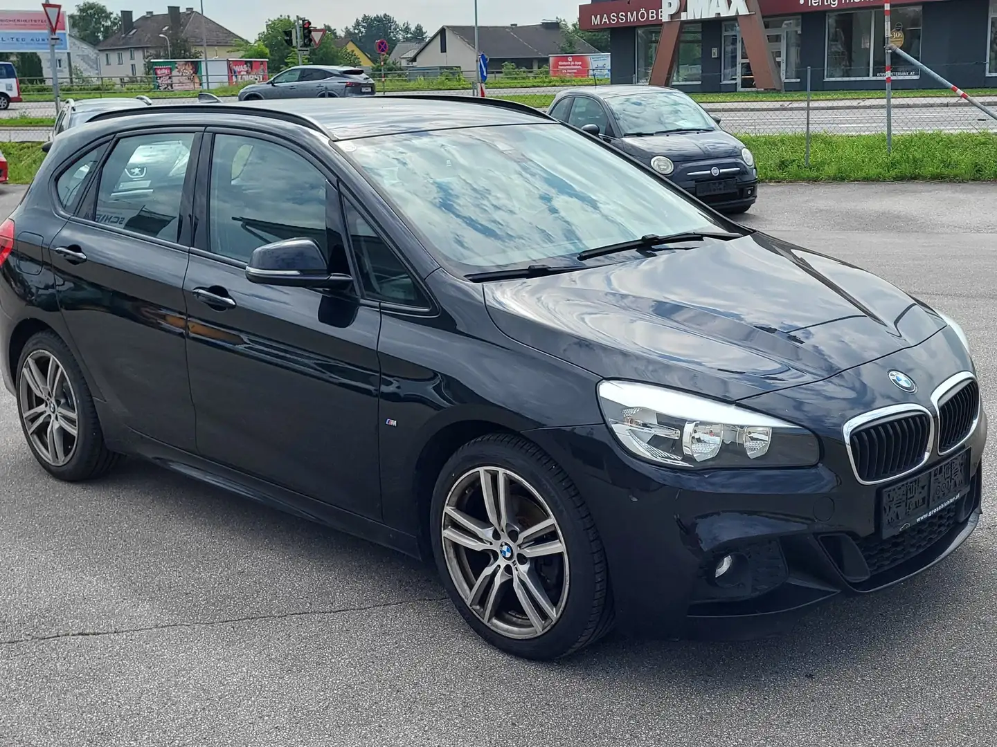 BMW 218 218d Active Tourer M Sport Aut. M Sport Schwarz - 1