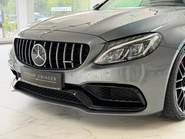 Mercedes-Benz C-Class view 11