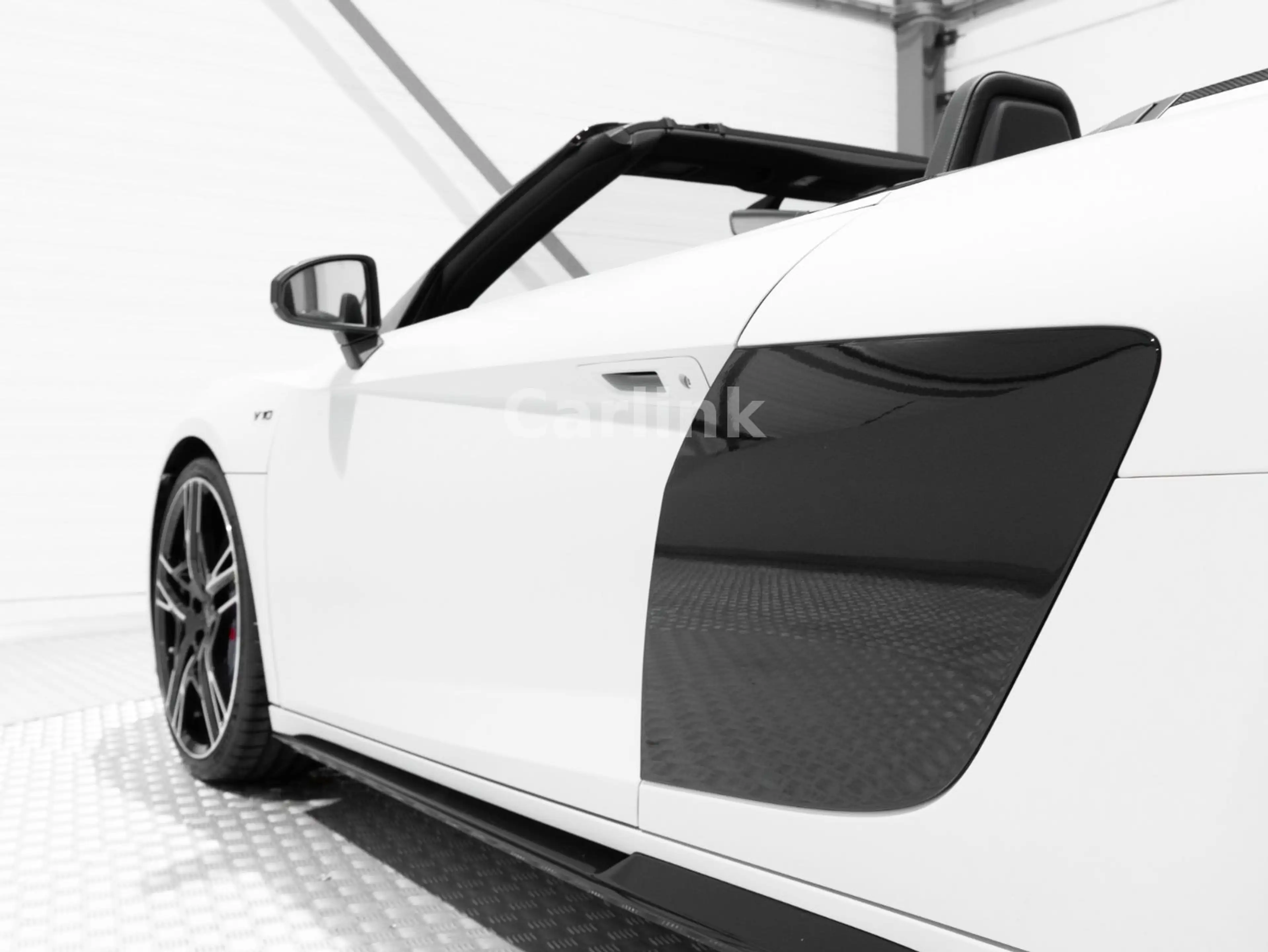 Audi R8 Performance Quattro Spyder -85KM-MATT SUZUKA- — photo 11