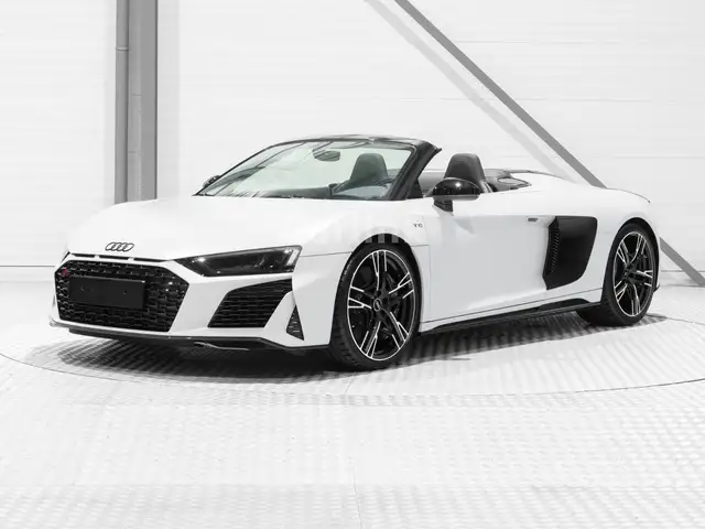 Audi R8
