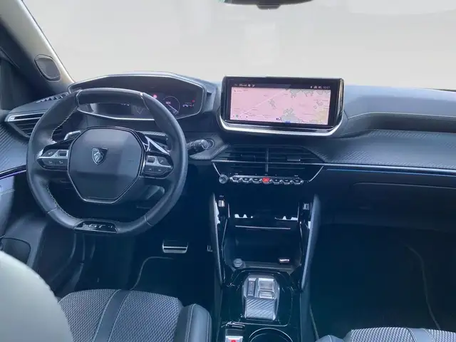 Peugeot 2008 view 6