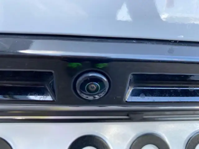 Peugeot 2008 view 14