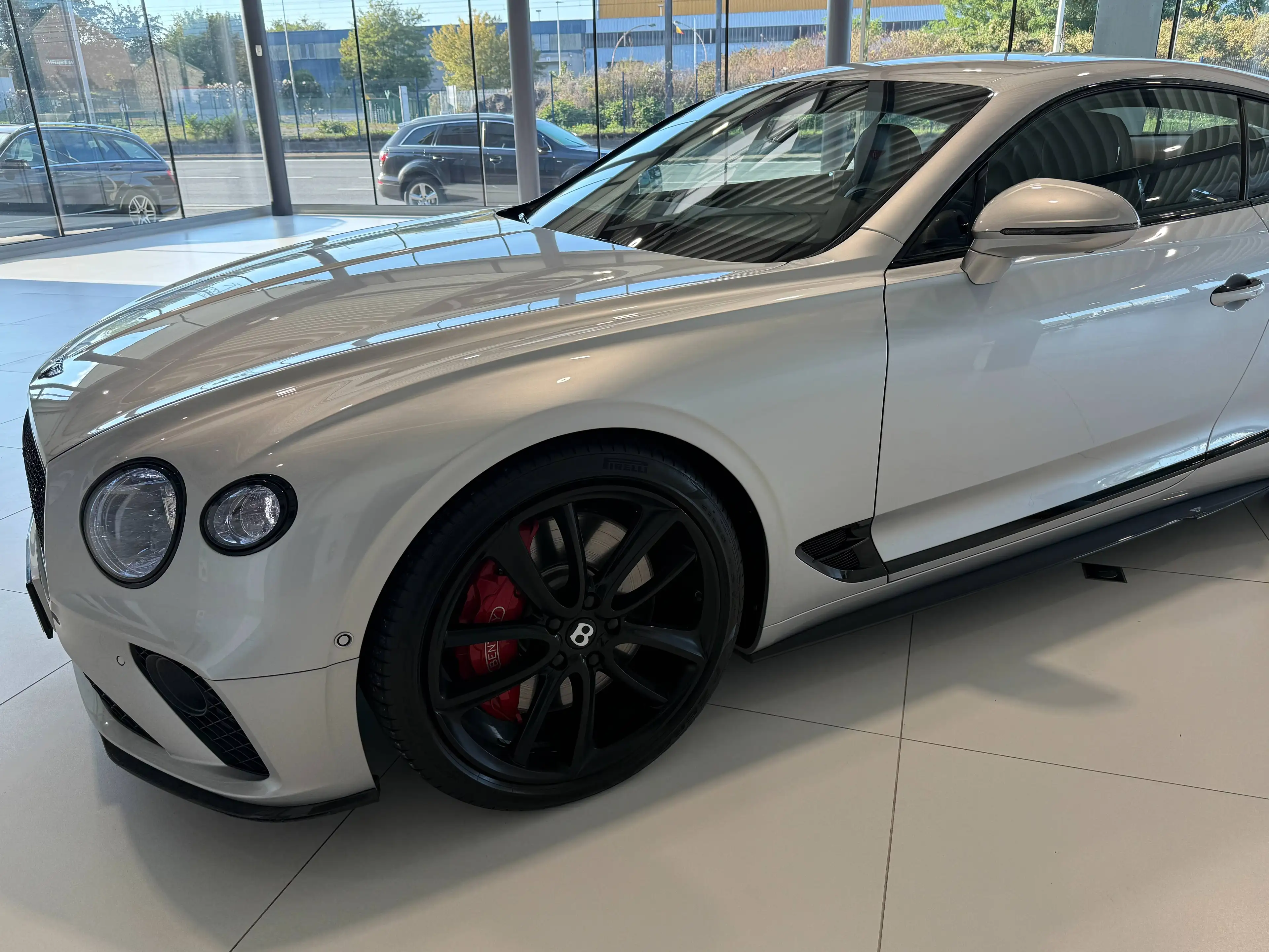 Bentley Continental GT Continental GT 4.0 V 8 BiTurbo - 24.000 KM - TVA DEDUCTIBLE - A VOIR — photo 9
