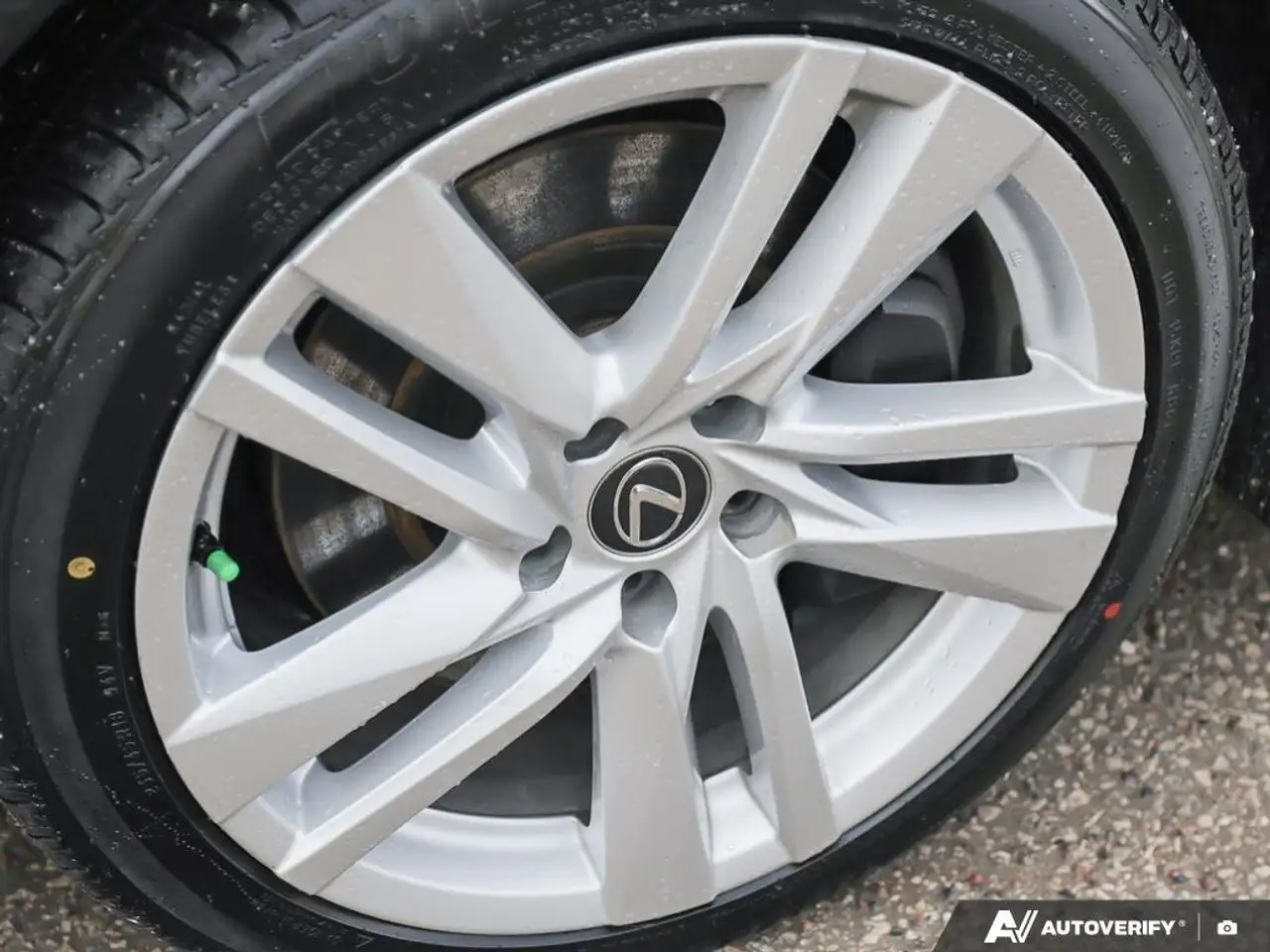 Lexus IS fotografie Lexus IS