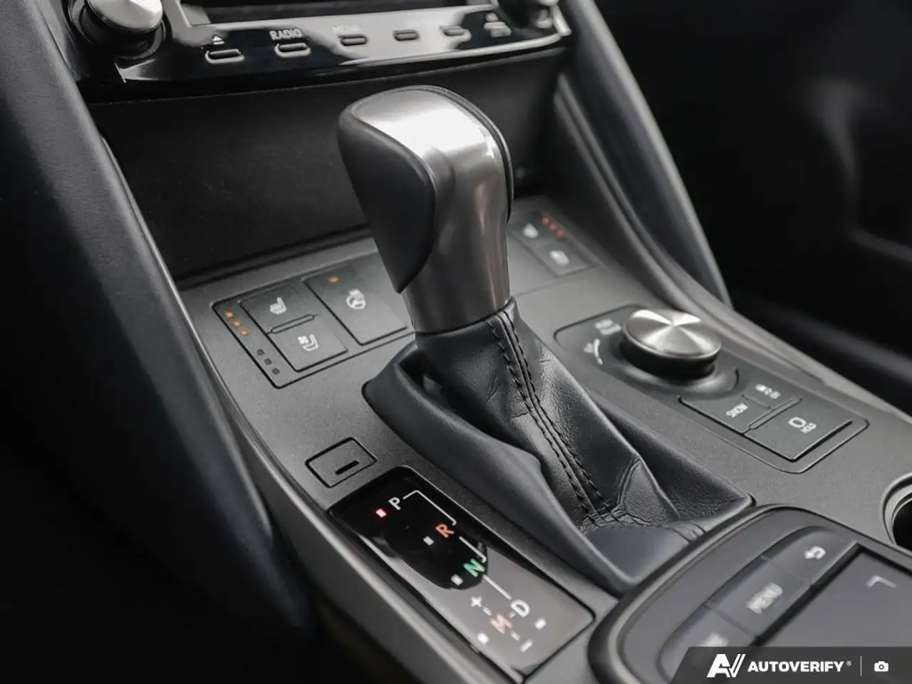 Lexus IS fotografie Lexus IS