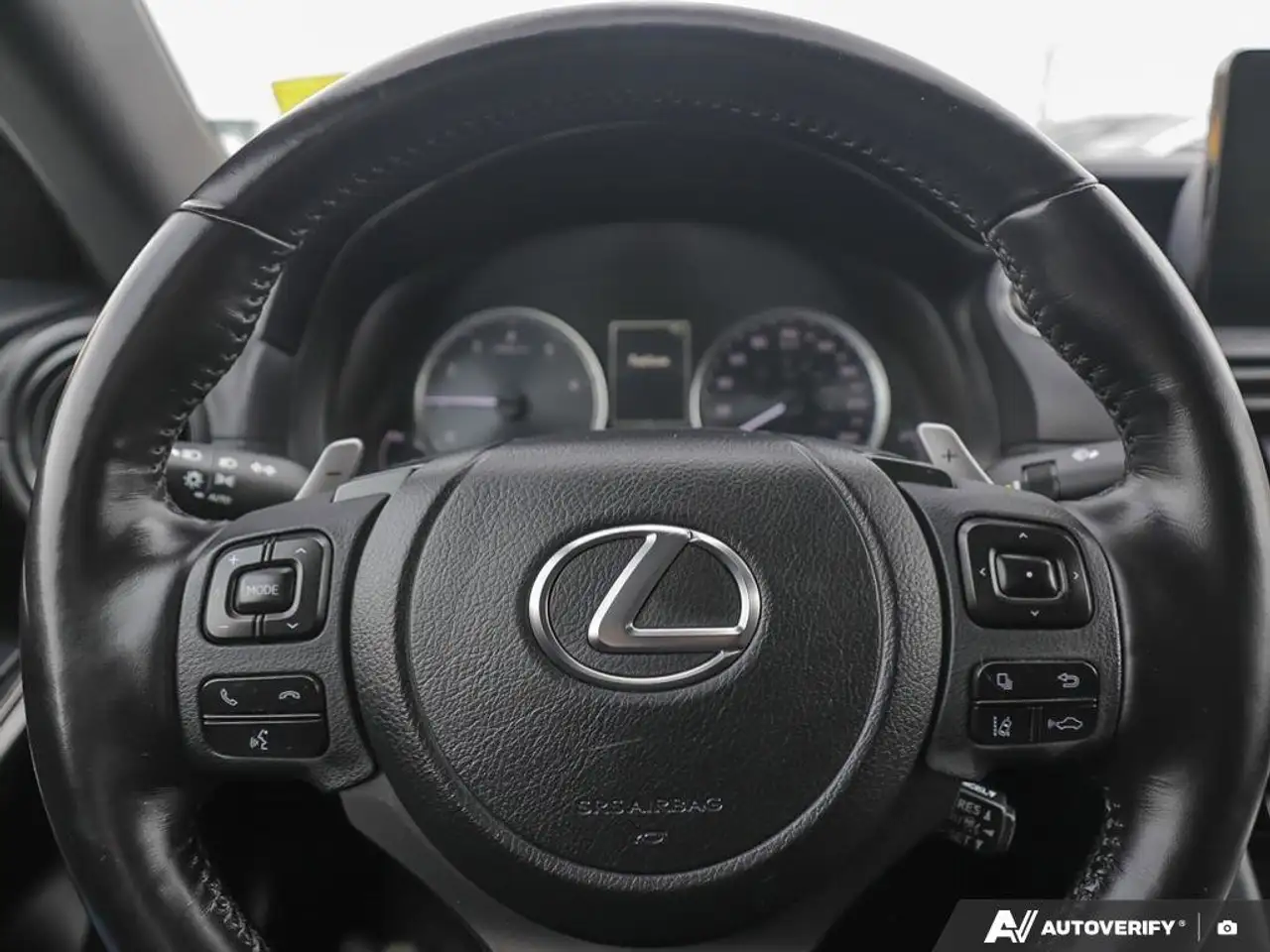 Lexus IS fotografie Lexus IS