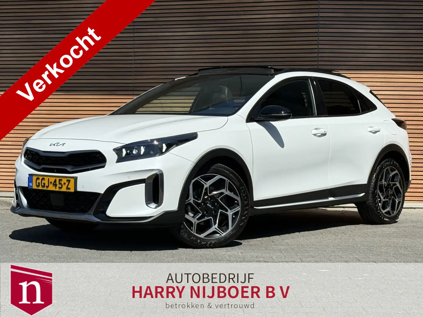 Kia XCeed 1.5 T-GDi GT-Line Winterpack / Panodak / Camera / Wit - 1