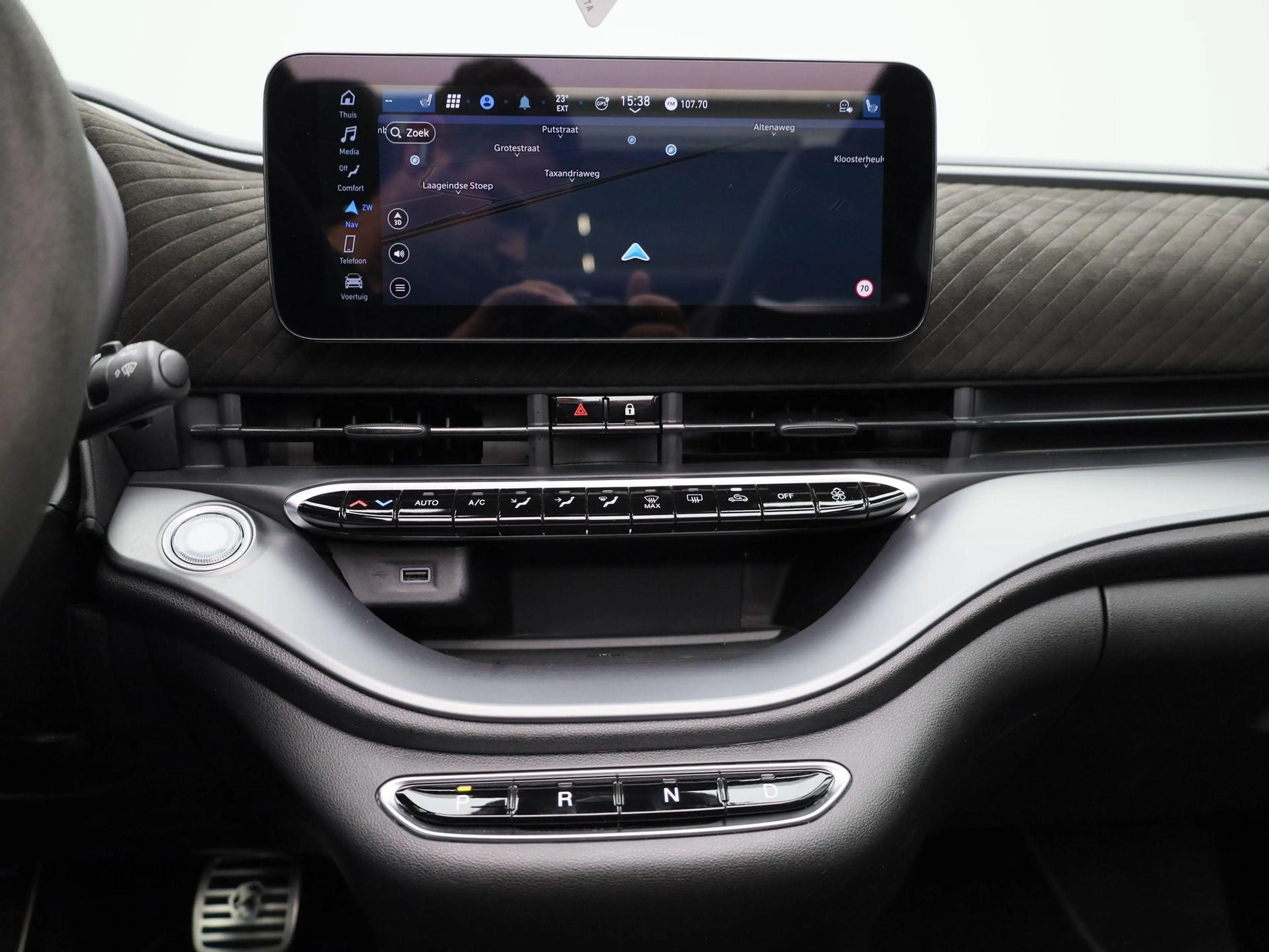 Fiat 500C Abarth Scorpionissima 42 kWh | Cabrio | Apple Carplay / A — photo 11