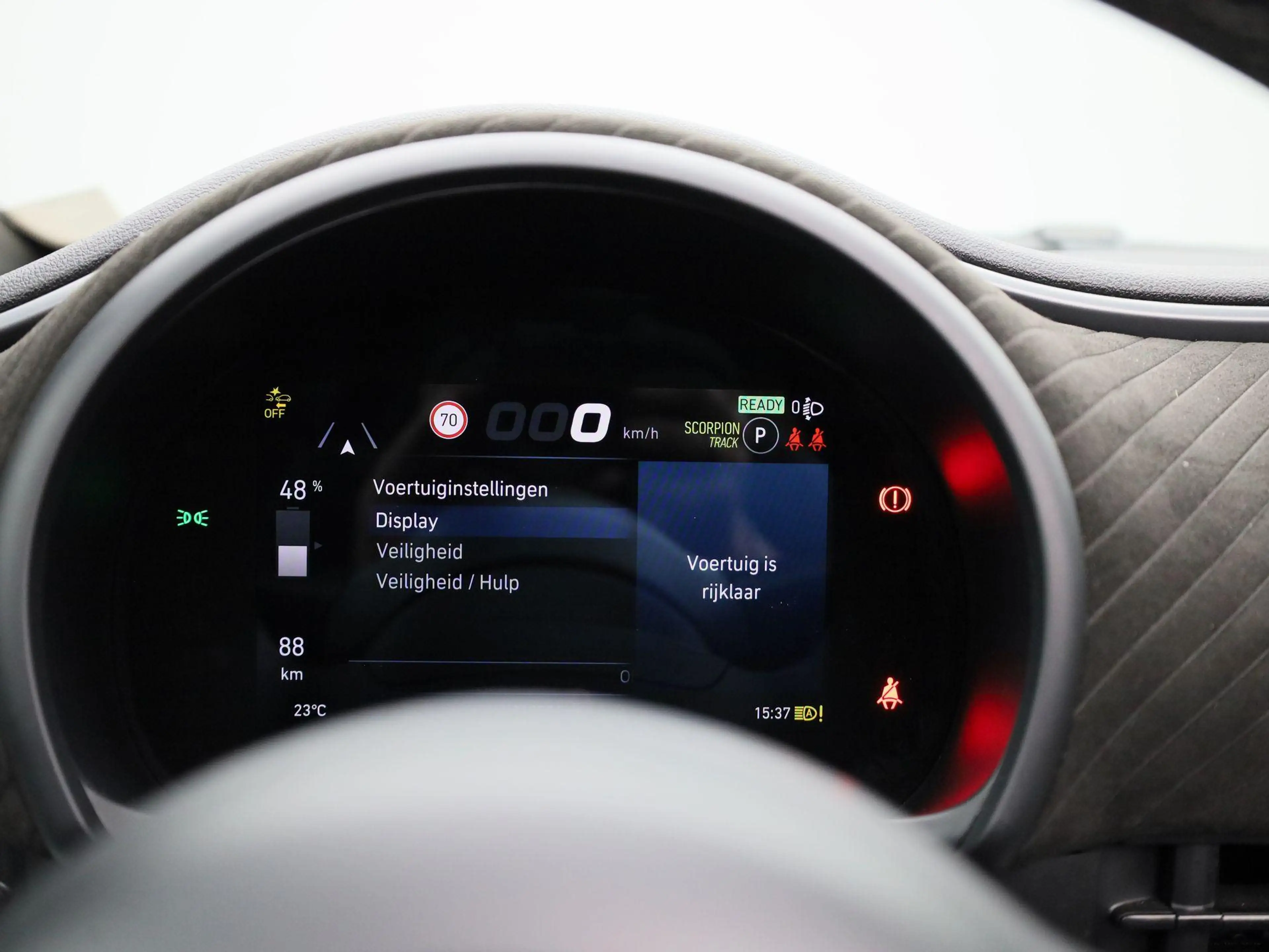 Fiat 500C Abarth Scorpionissima 42 kWh | Cabrio | Apple Carplay / A — photo 9