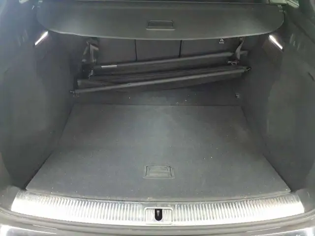 Audi Q5 view 15