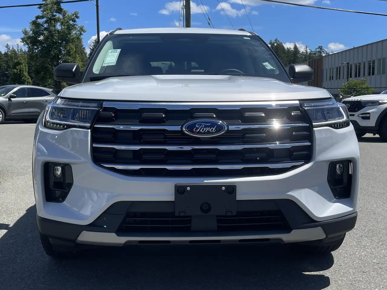Ford Explorer photo Ford Explorer