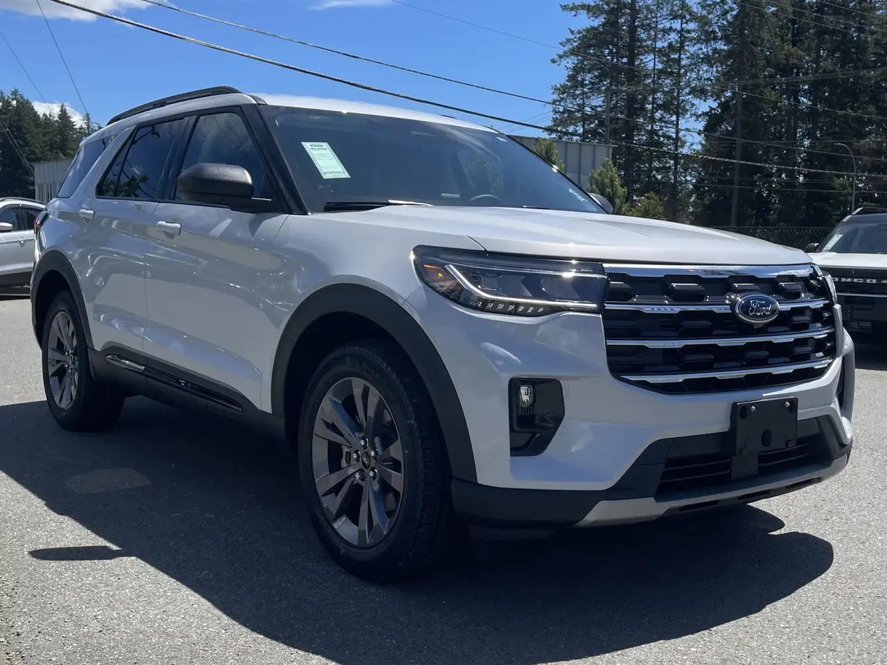 Ford Explorer photo Ford Explorer