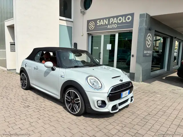MINI Cooper Cooper S Cabrio JONH COOPER WORKS