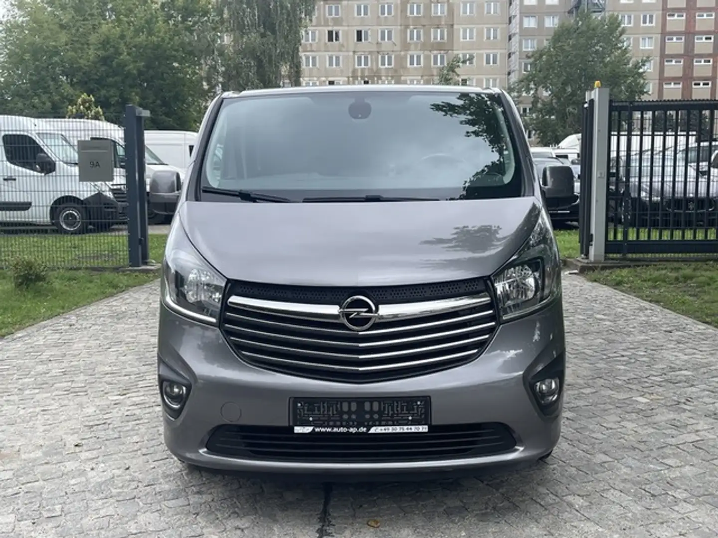 Opel Vivaro Kasten L1H1 Argent - 2