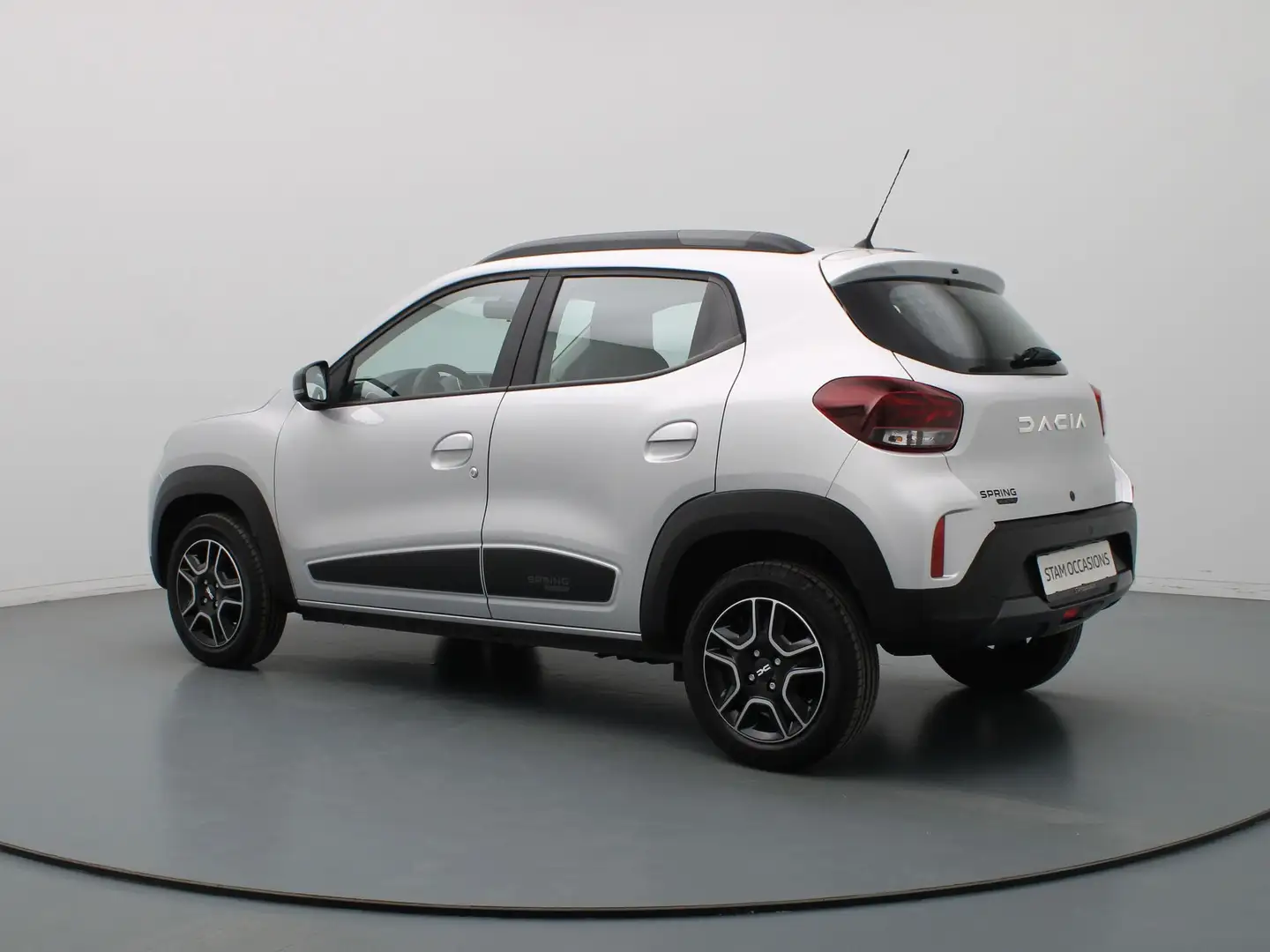 Dacia Spring Expression 27 kWh Airco | Camera | Carplay | Navi Zilver - 2
