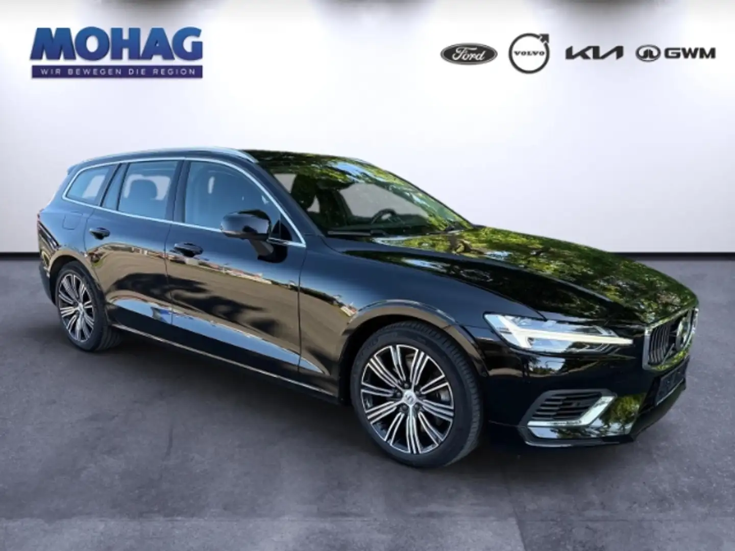 Volvo V60 T6 Plug-In Hybrid AWD Inscription mit AHK,360Kamer Noir - 2