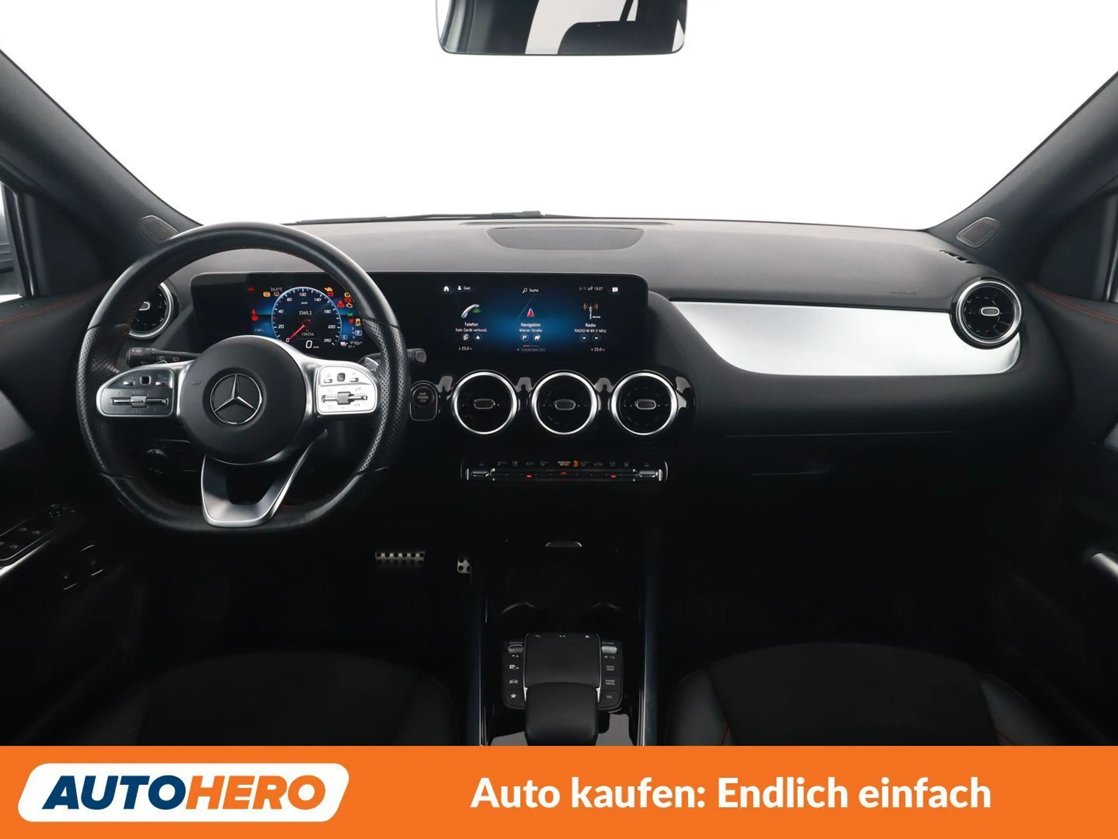 Mercedes-Benz GLA 250 GLA 250e AMG Line — photo 13
