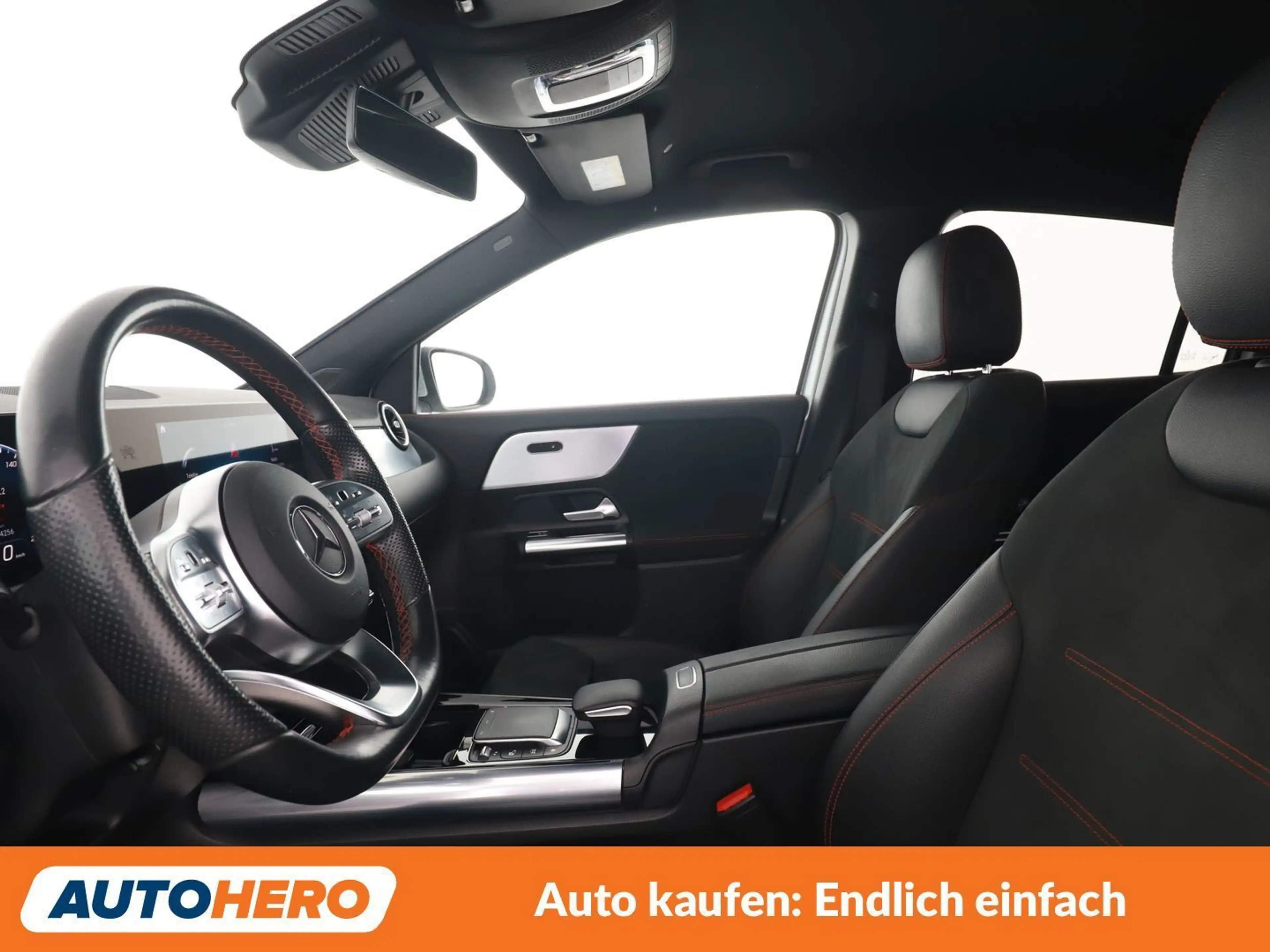 Mercedes-Benz GLA 250 GLA 250e AMG Line — photo 11