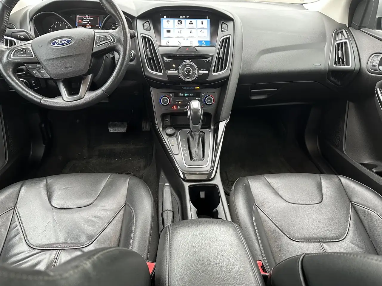 Ford Focus снимка Ford Focus