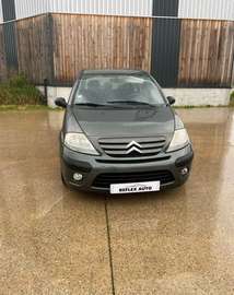 1.4hdi clim 160000km année 2009