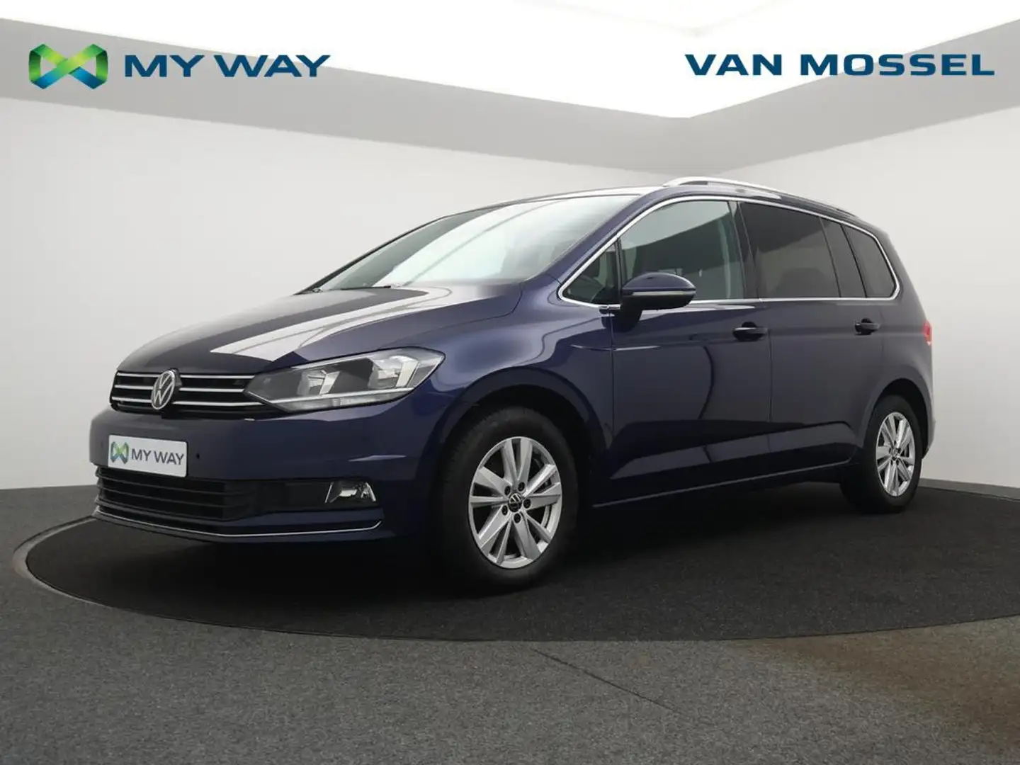 Volkswagen Touran Touran Highline 1.5 TSI 150pk *AUTOMAAT*7 ZITPLAATSEN*ALCANTARA*PDC*CRUISE*NAVI*BLTH*.. Bleu - 1