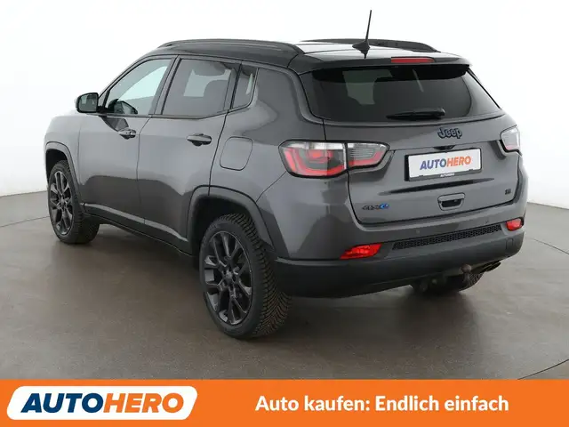 Jeep Compass view 4
