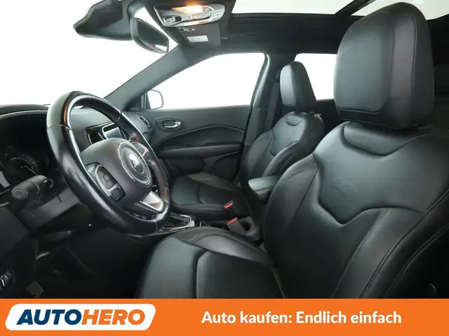 Jeep Compass view 11