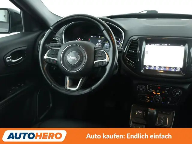 Jeep Compass view 19