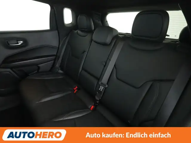 Jeep Compass view 12