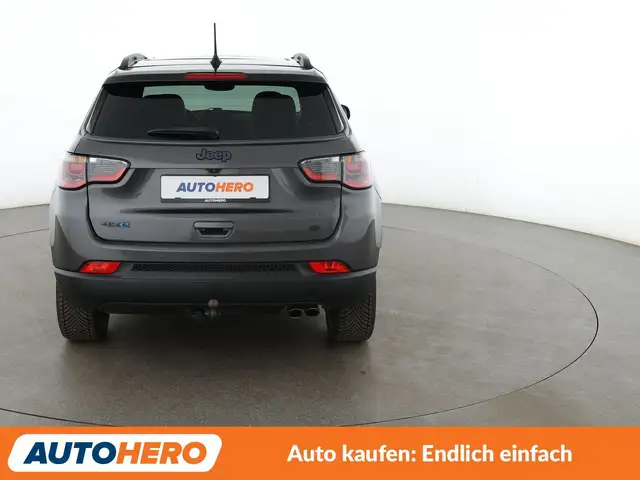 Jeep Compass view 5