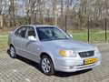 Hyundai ACCENT 1.6i Dynamic Grau - thumbnail 2