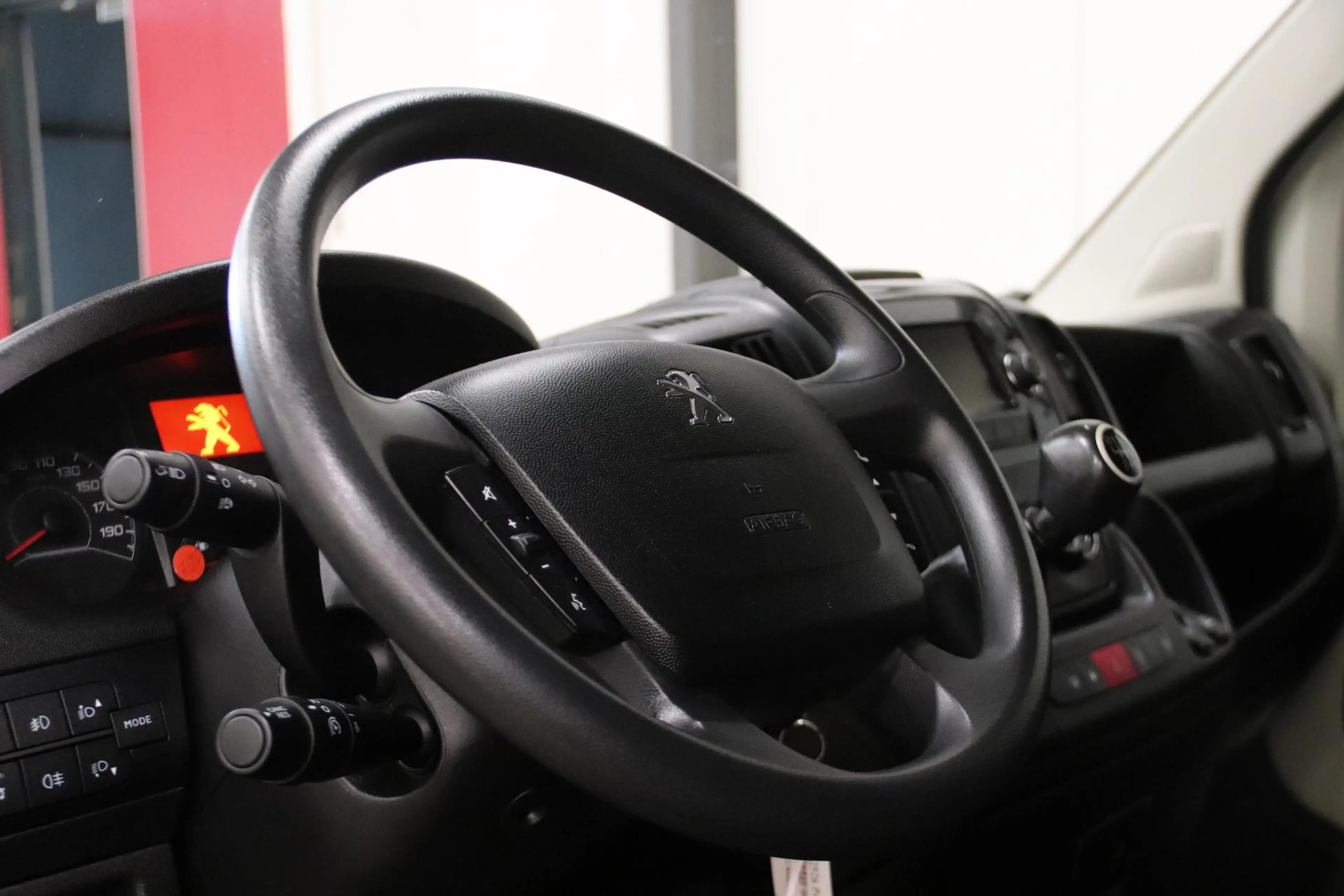 Peugeot Boxer 2.2 BlueHDi 140 L4H3 ACHTERUITRIJCAMERA — photo 10