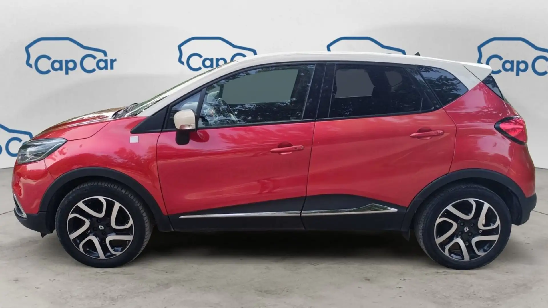 Renault Captur 1.2 TCe 120 Energy EDC6 Helly Hansen Rouge - 2