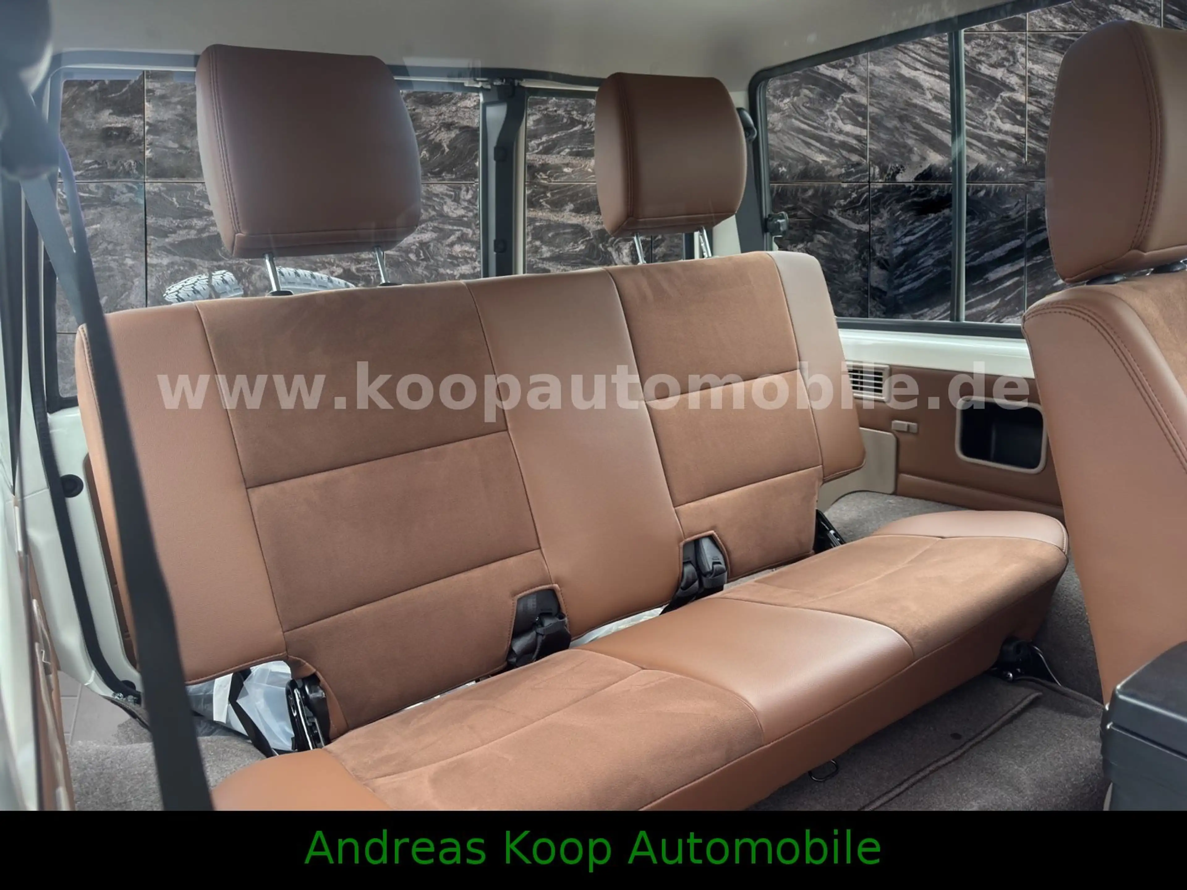Toyota Land Cruiser GRJ 71 LX-Z Autom LED Leder SOFORT — photo 10