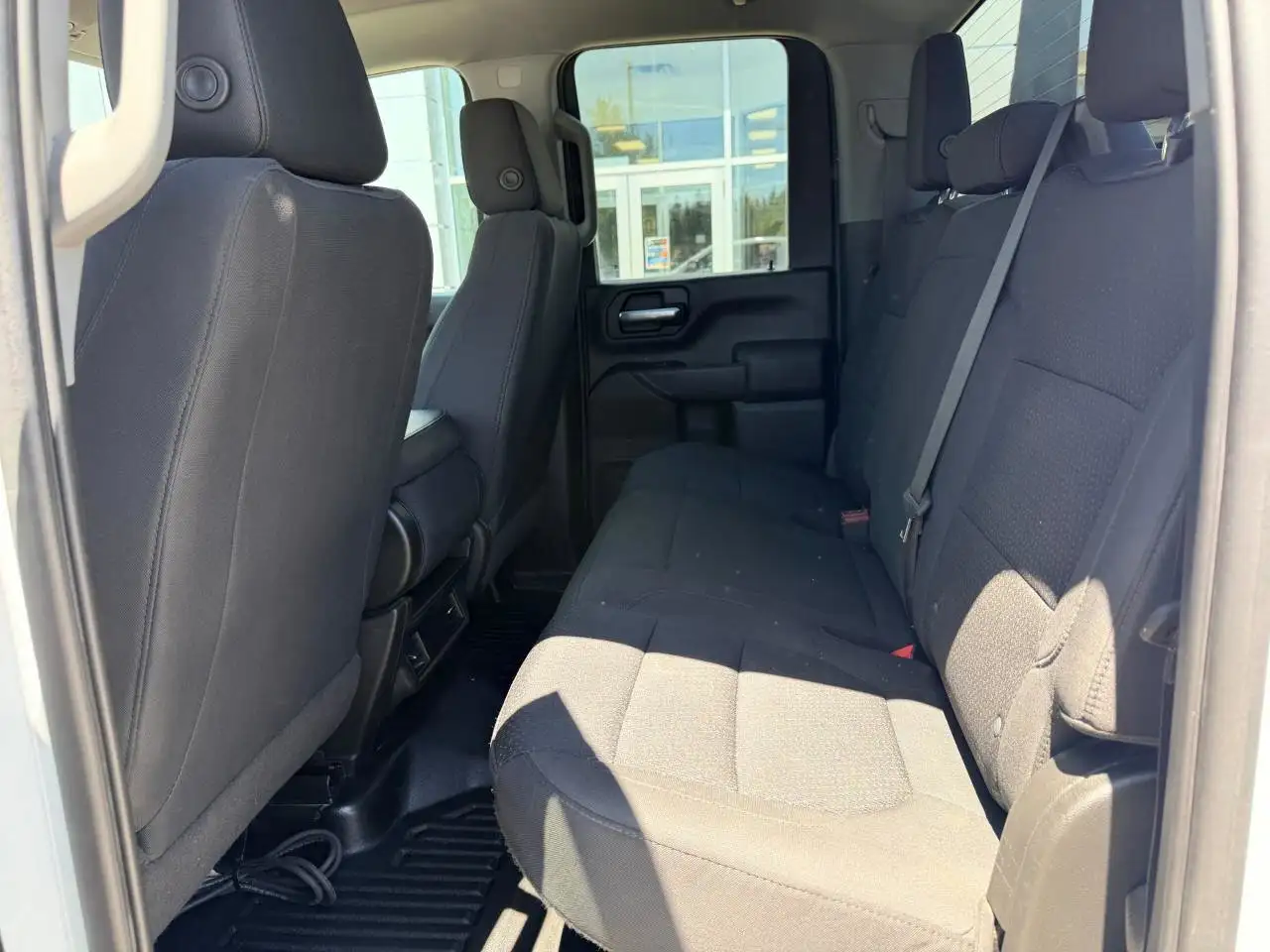 GMC Sierra 2500HD снимка GMC Sierra 2500HD