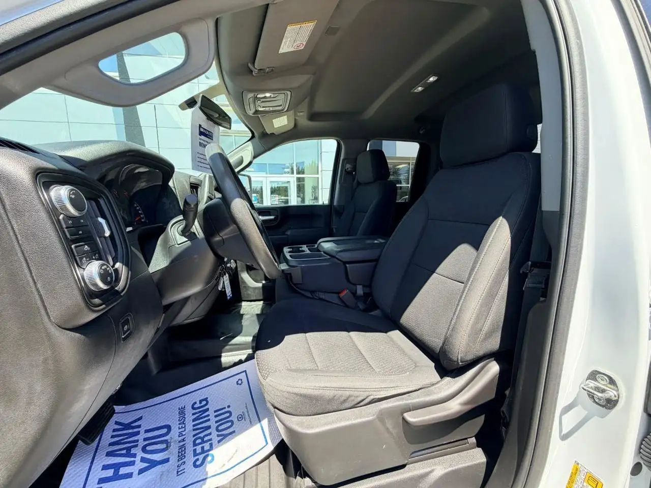 GMC Sierra 2500HD снимка GMC Sierra 2500HD