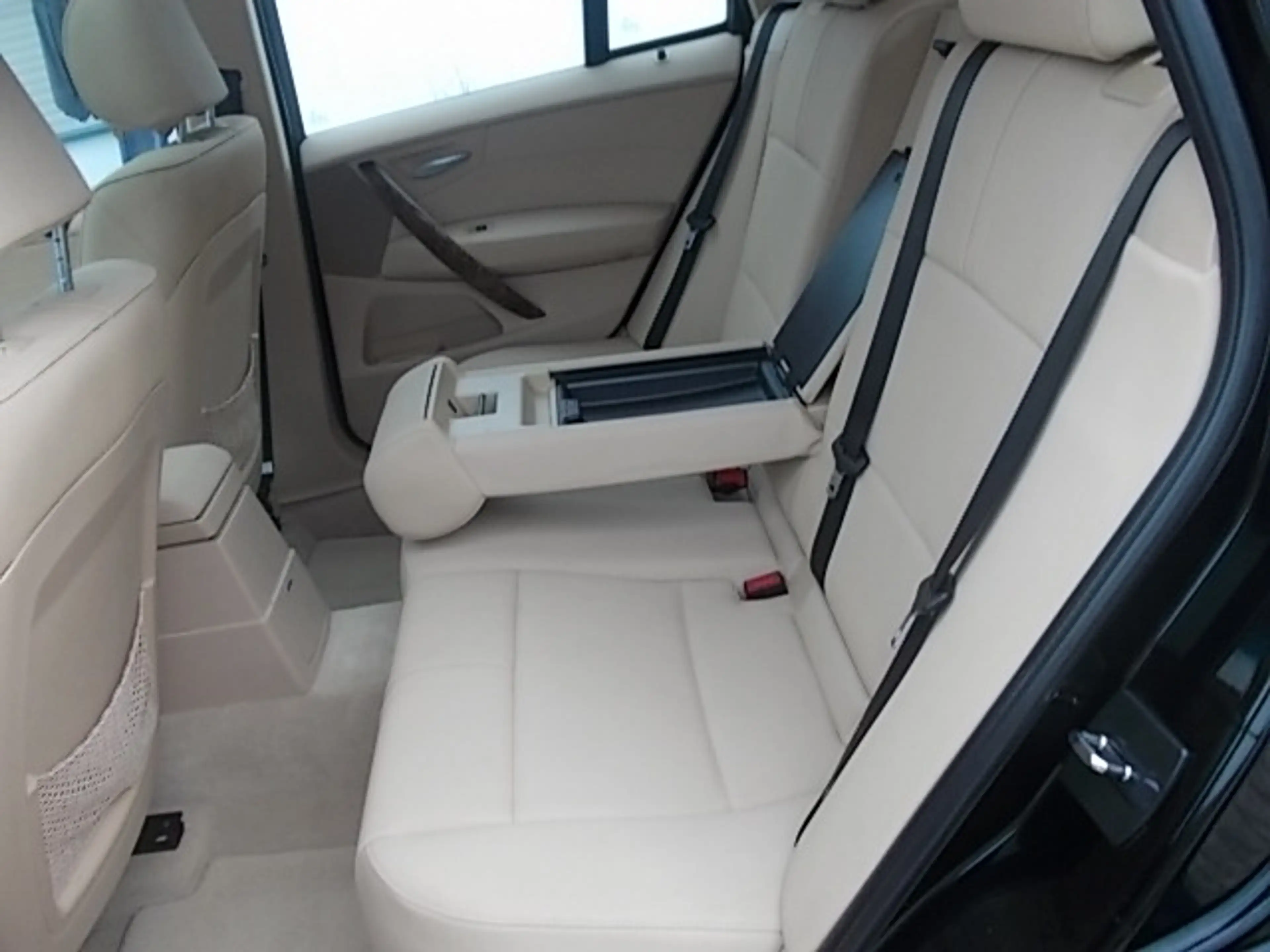 BMW X3 2.0 i, X Drive, Panoramadach, Xenon, Leder, AHK abnehmbar — photo 12