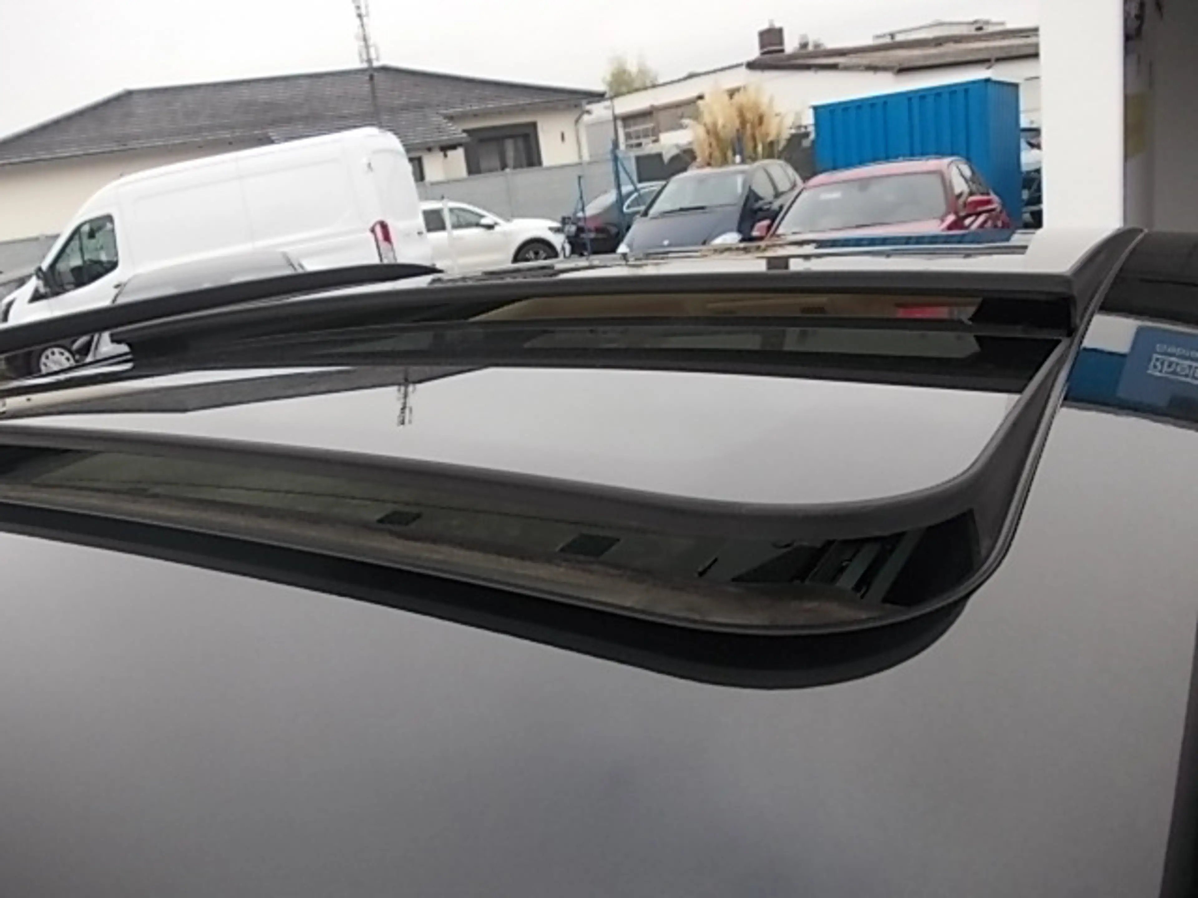 BMW X3 2.0 i, X Drive, Panoramadach, Xenon, Leder, AHK abnehmbar — photo 4