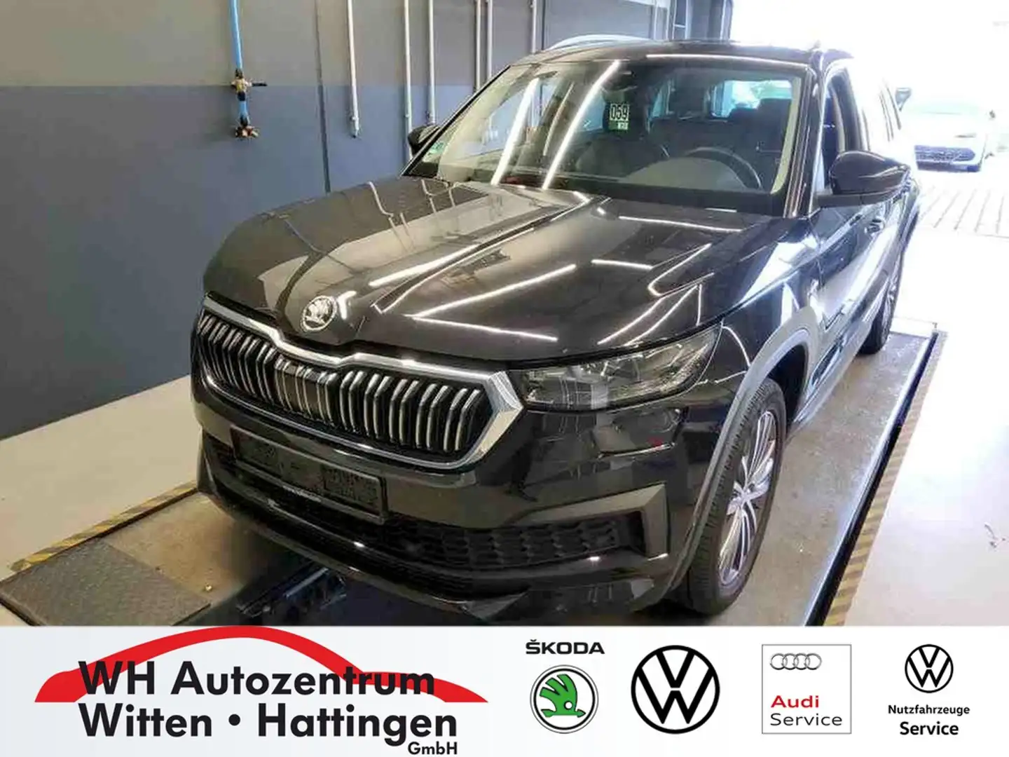 Skoda Kodiaq 2.0 TSI DSG 4x4 L&K PANORAMA AHK KESSY LED-MATR... Schwarz - 1