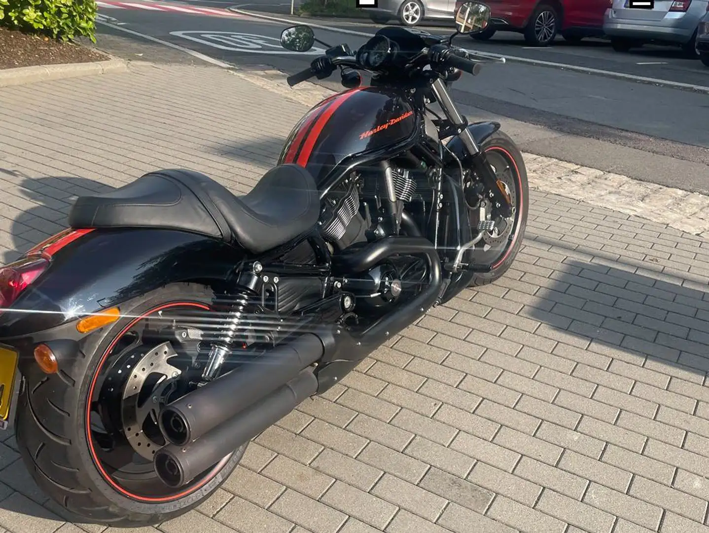 Harley-Davidson Night Rod SPECIAL Noir - 2