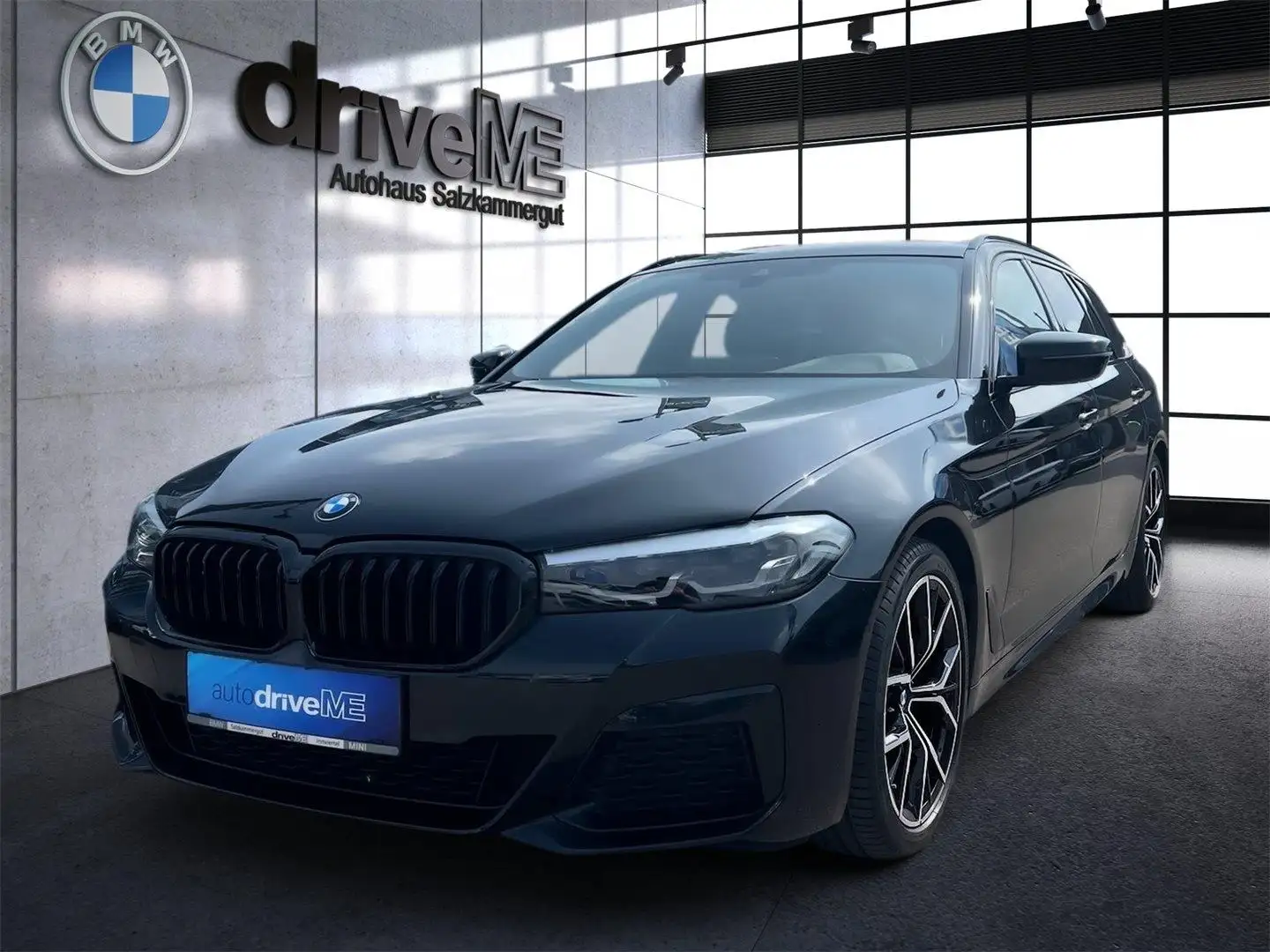 BMW 520 d xDrive M Sportpaket Schwarz - 1