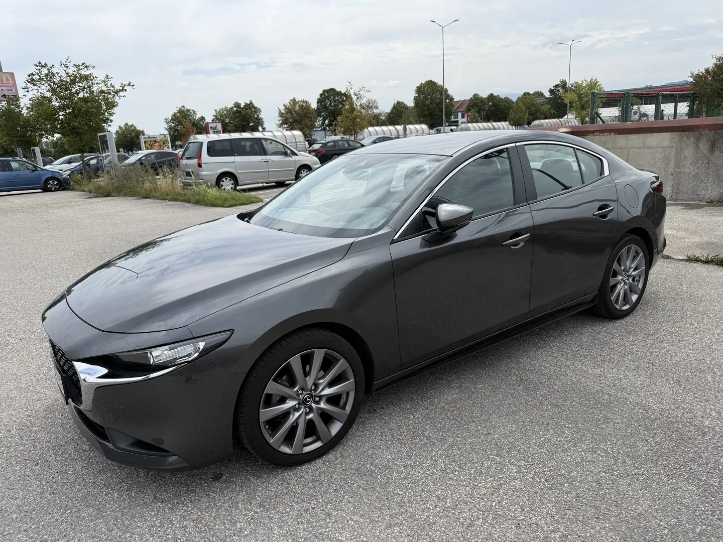 Mazda 3 e-Skyactiv-G150 Comfort+ - 1