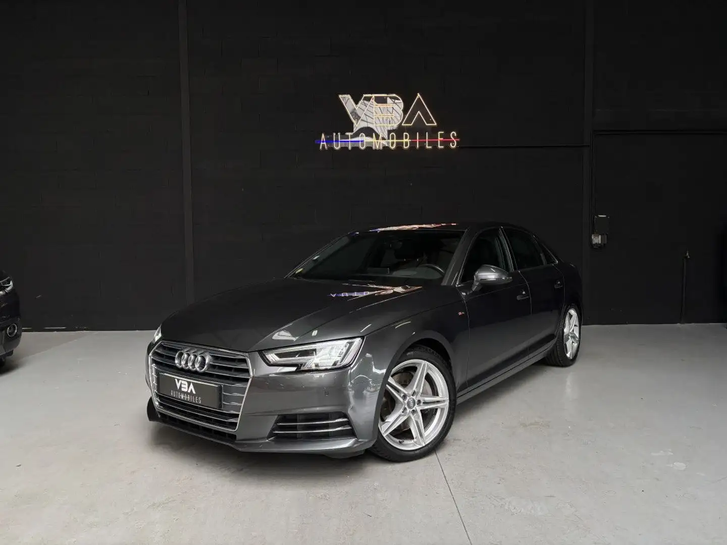 Audi A4 (4) 2.0 TDI 190 S Line S Tronic Gris - 2