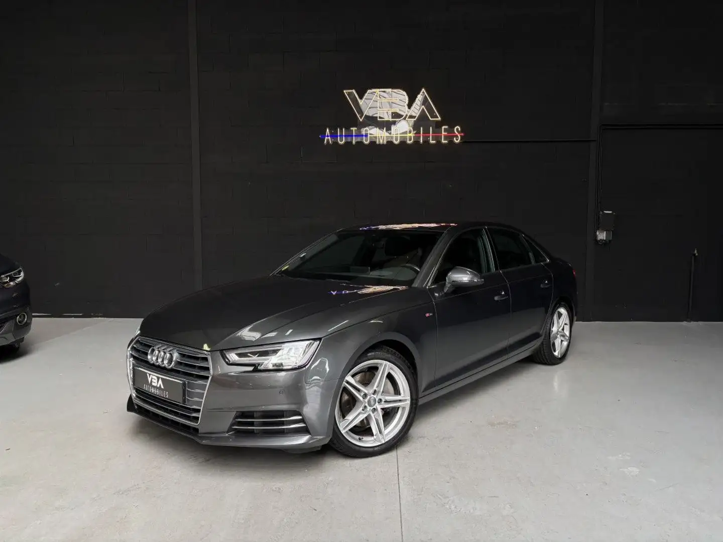Audi A4 (4) 2.0 TDI 190 S Line S Tronic Gris - 1