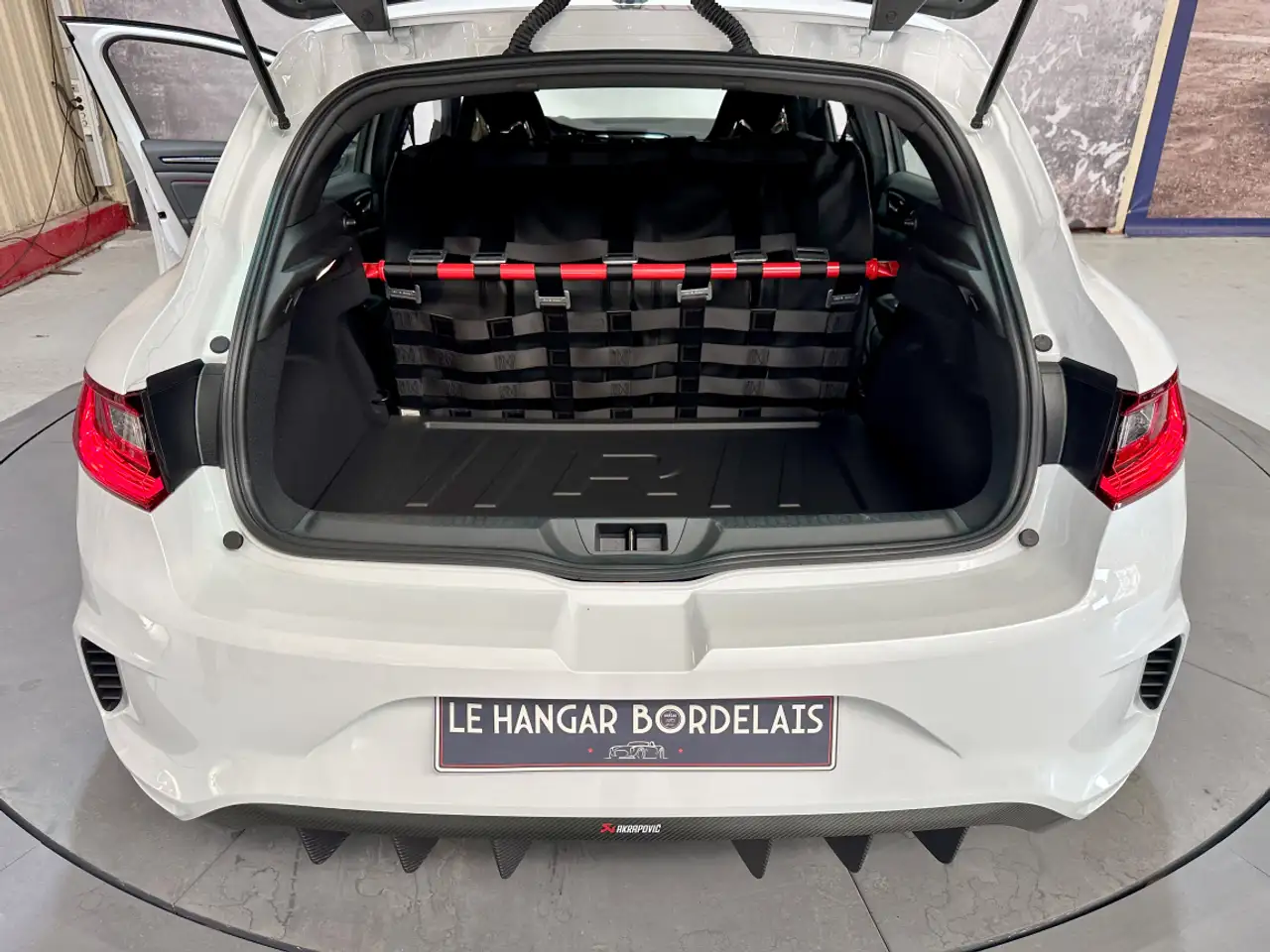 Renault Megane R.S. — photo 19
